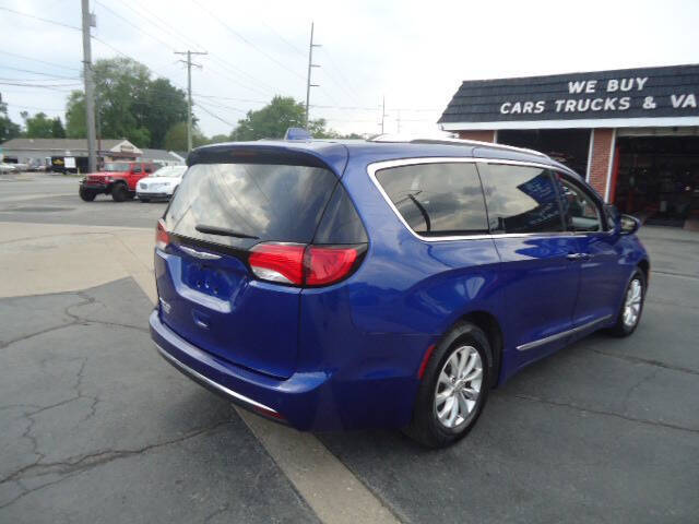 2018 Chrysler Pacifica Touring L