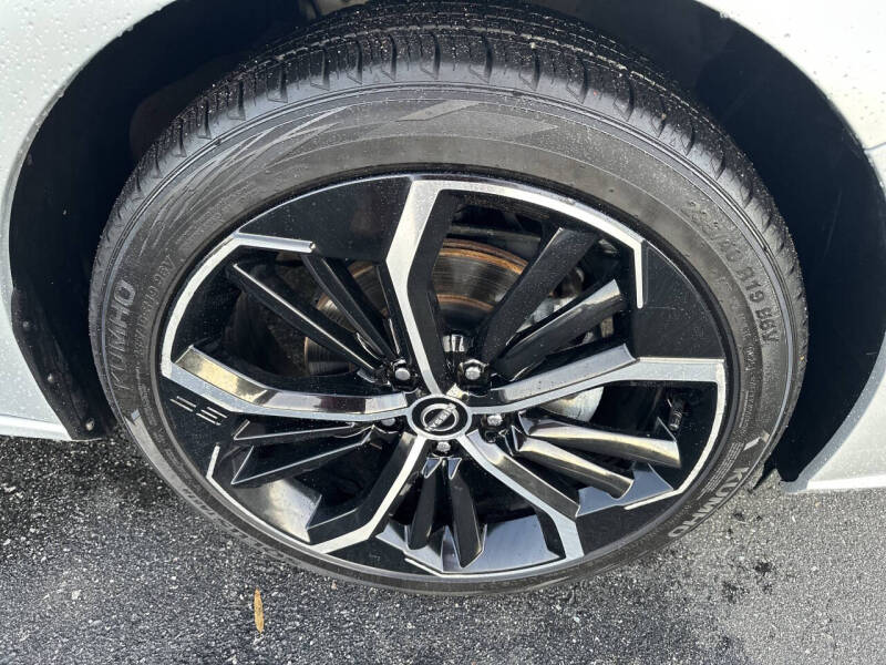 2024 Nissan Altima 2.5 SR