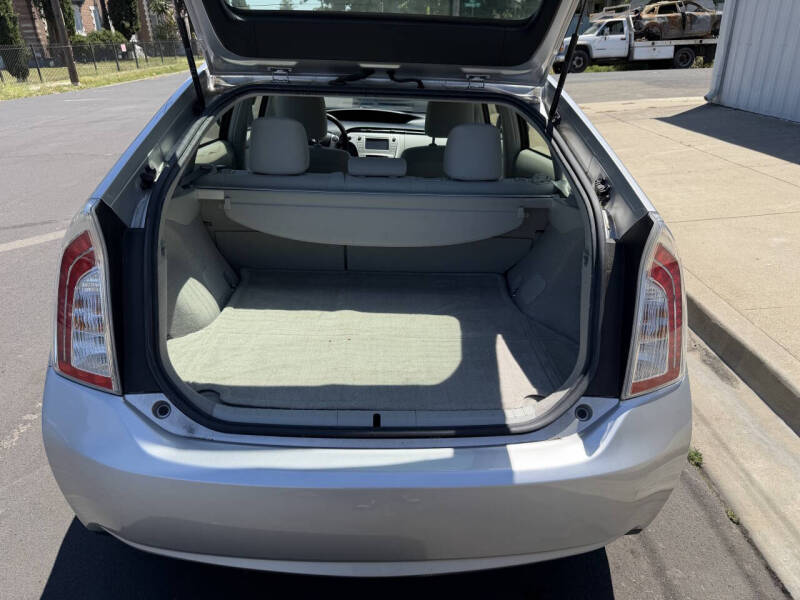 2013 Toyota Prius Three