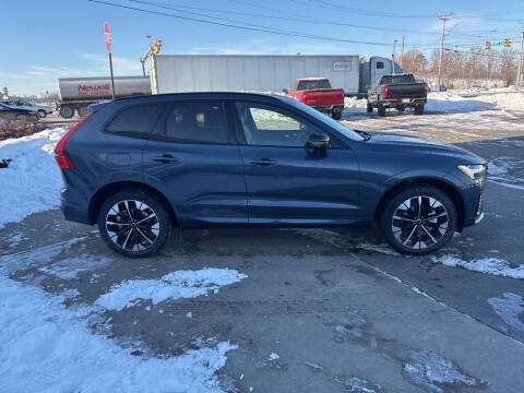 2026 Volvo XC60 B5 Plus