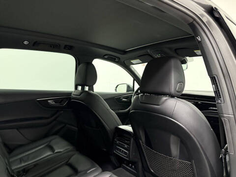 2021 Audi Q7 quattro Premium Plus 55 TFSI