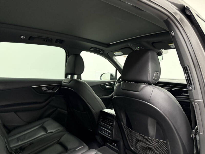 2021 Audi Q7 quattro Premium Plus 55 TFSI