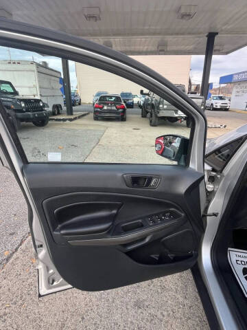 2020 Ford EcoSport SES