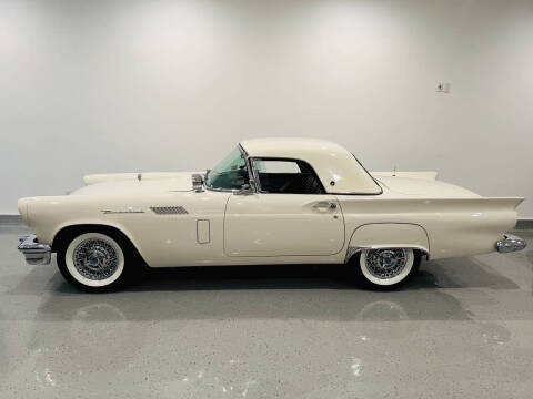 1957 Ford Thunderbird