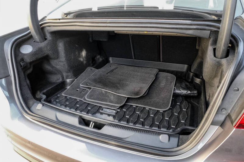 2020 Jaguar XE P250 S