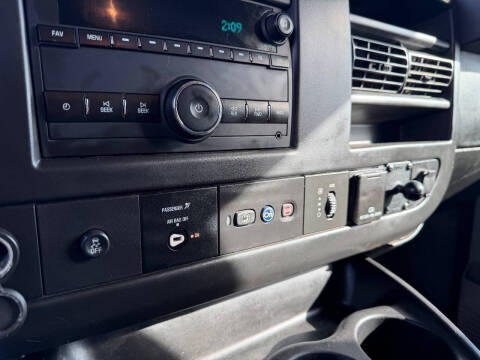 2018 Chevrolet Express 2500