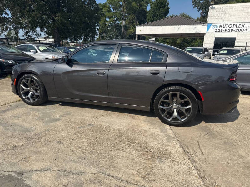 2015 Dodge Charger SXT