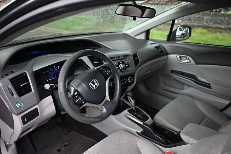 2012 Honda Civic LX photo 12