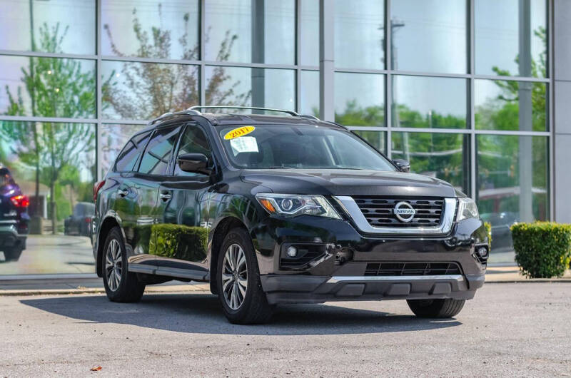 2017 Nissan Pathfinder SV