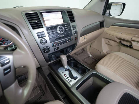 2014 Nissan Armada SV