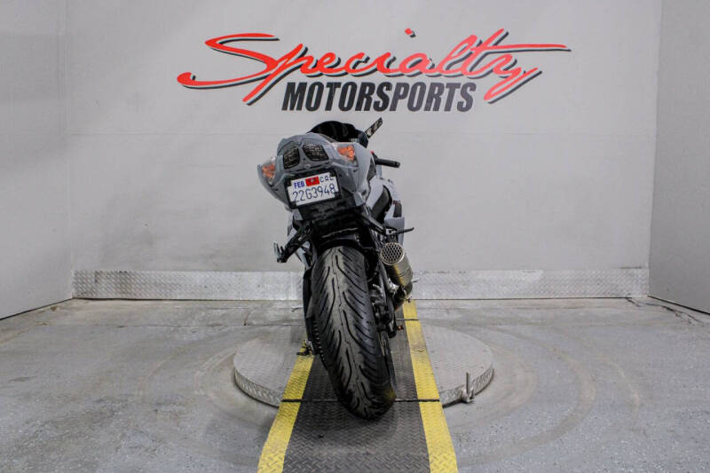 2014 Suzuki GSX-R1000