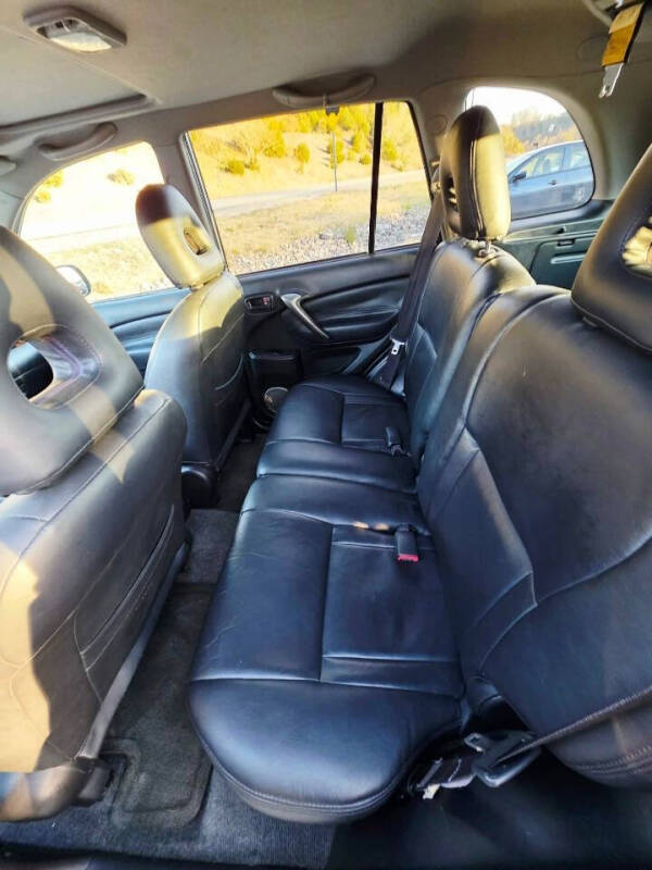 2004 Toyota RAV4