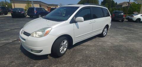 2004 Toyota Sienna for sale at PEKARSKE AUTOMOTIVE INC in Two Rivers WI