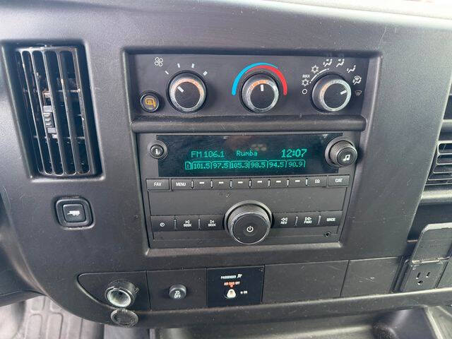 2024 Chevrolet Express 2500