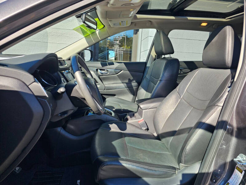 2016 Nissan Rogue SL