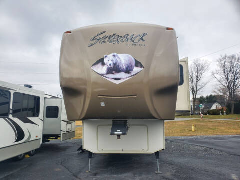 2014 Ceder Creek Silverback for sale at Appalachian Auto LLC in Jonestown PA