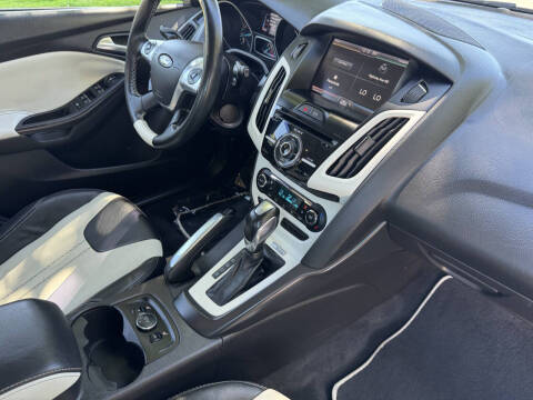 2014 Ford Focus Titanium