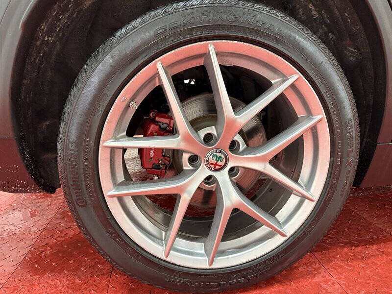 2018 Alfa Romeo Stelvio Ti Sport