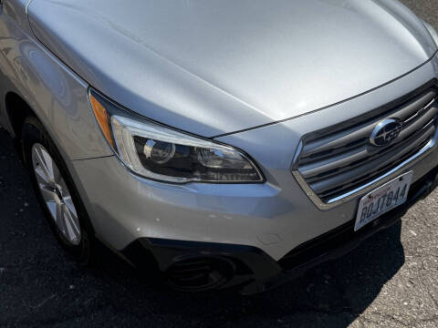2017 Subaru Outback 2.5i