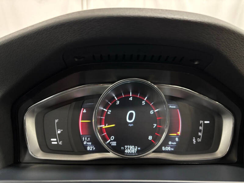 2016 Volvo S60 T5 Drive-E Premier