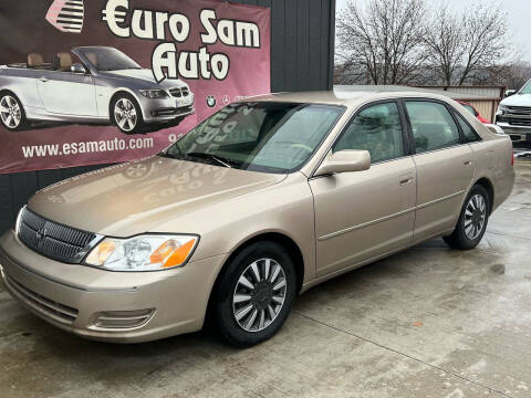 2002 Toyota Avalon for sale at Euro Auto in Overland Park KS