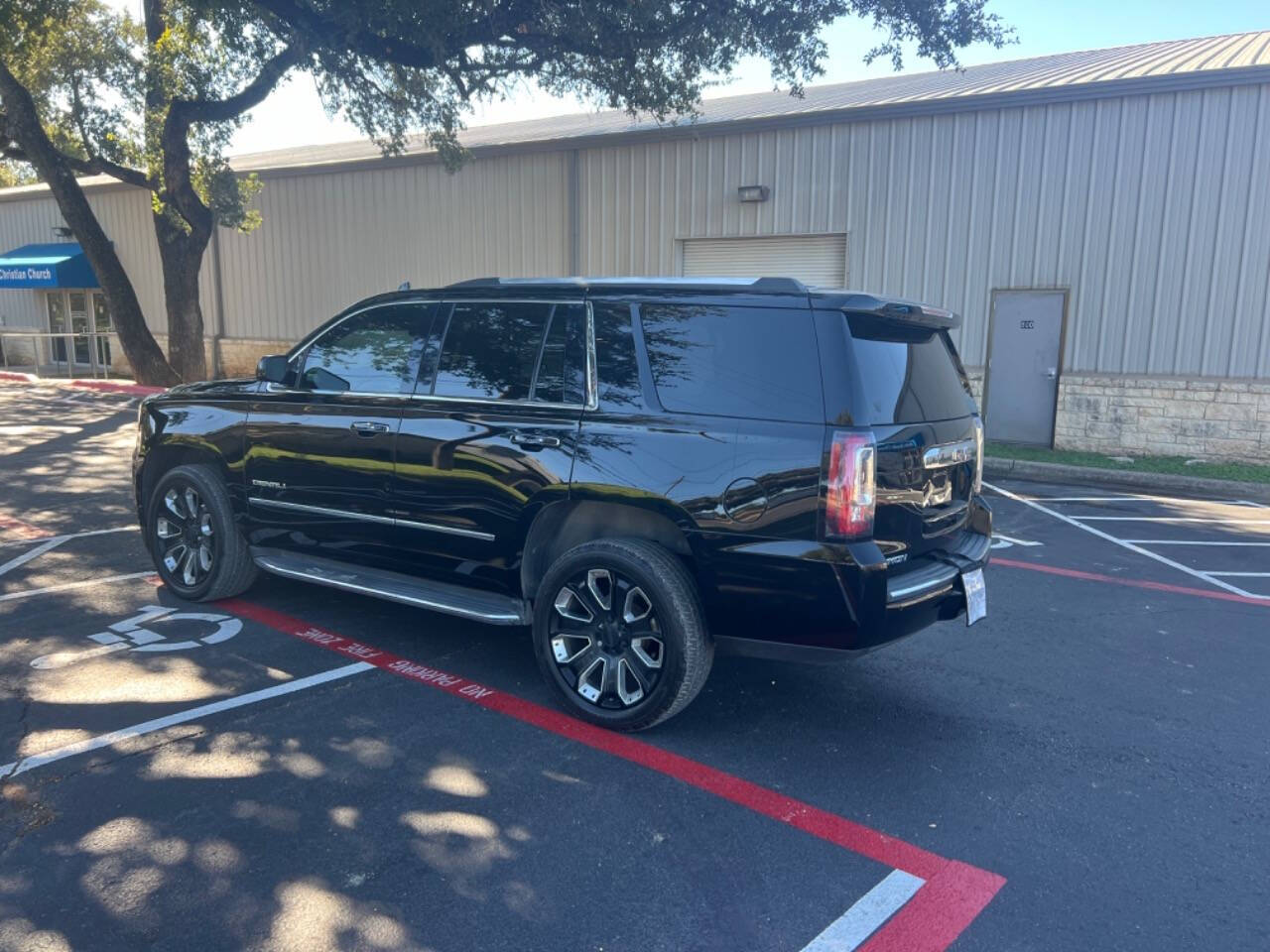 2019 GMC Yukon for sale at AUSTIN PREMIER AUTO in Austin, TX