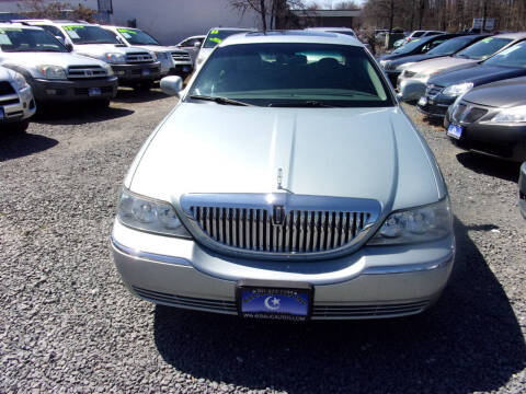 2007 Lincoln Town Car for sale at Balic Autos Inc in Lanham MD
