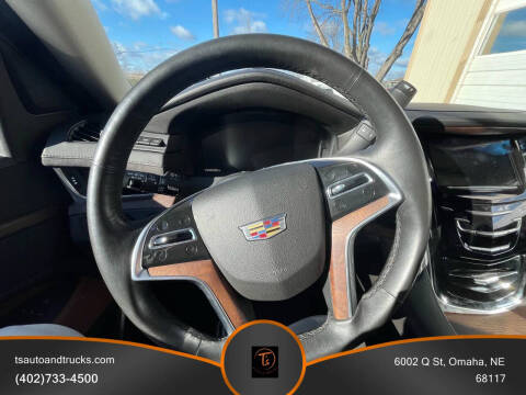 2015 Cadillac Escalade Premium