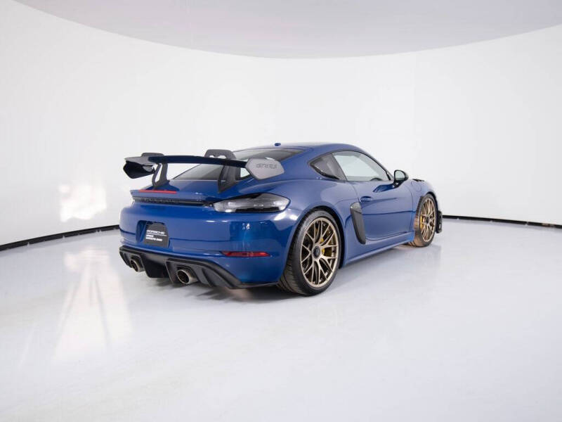 2023 Porsche 718 Cayman GT4 RS