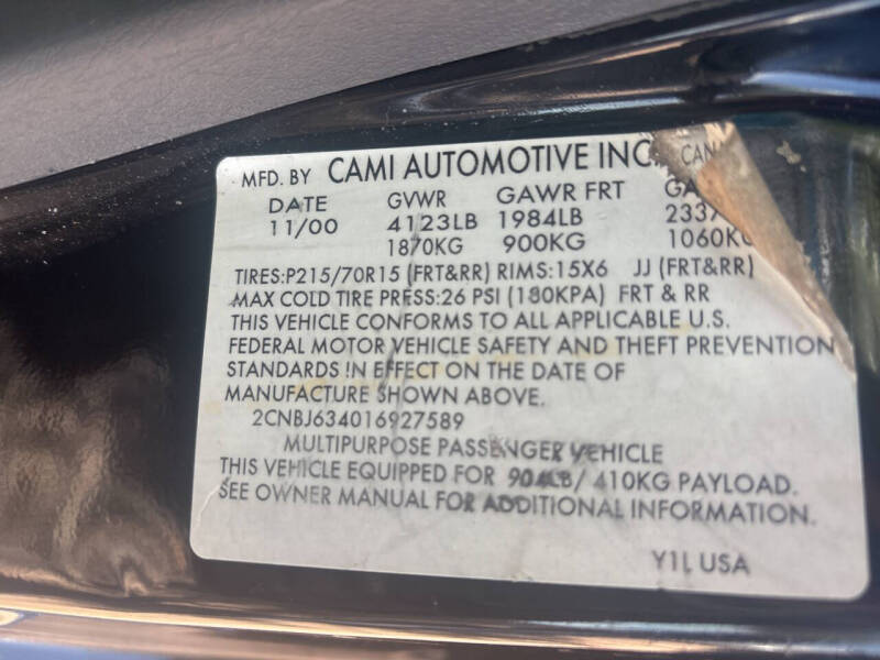 2001 Chevrolet Tracker LT