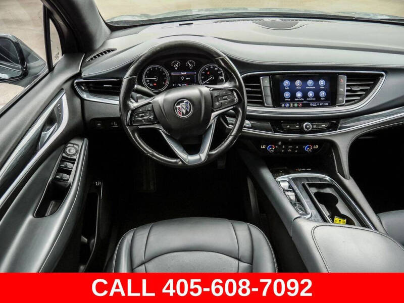 2024 Buick Enclave Essence