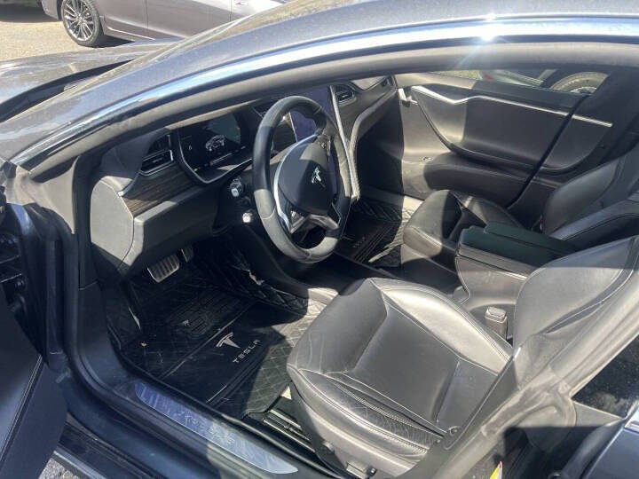 2015 Tesla Model S 85D