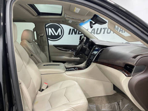 2016 Cadillac Escalade Luxury Collection