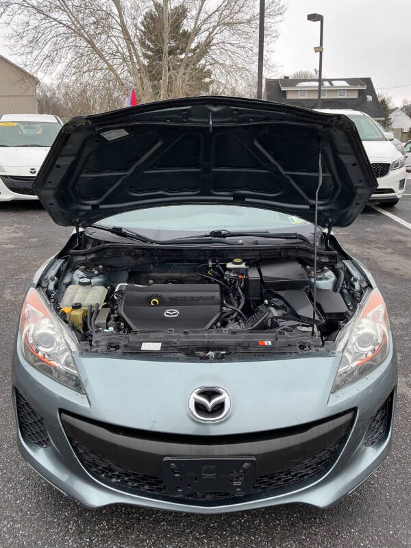 2013 Mazda MAZDA3 i SV
