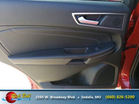 2023 Ford Edge Titanium