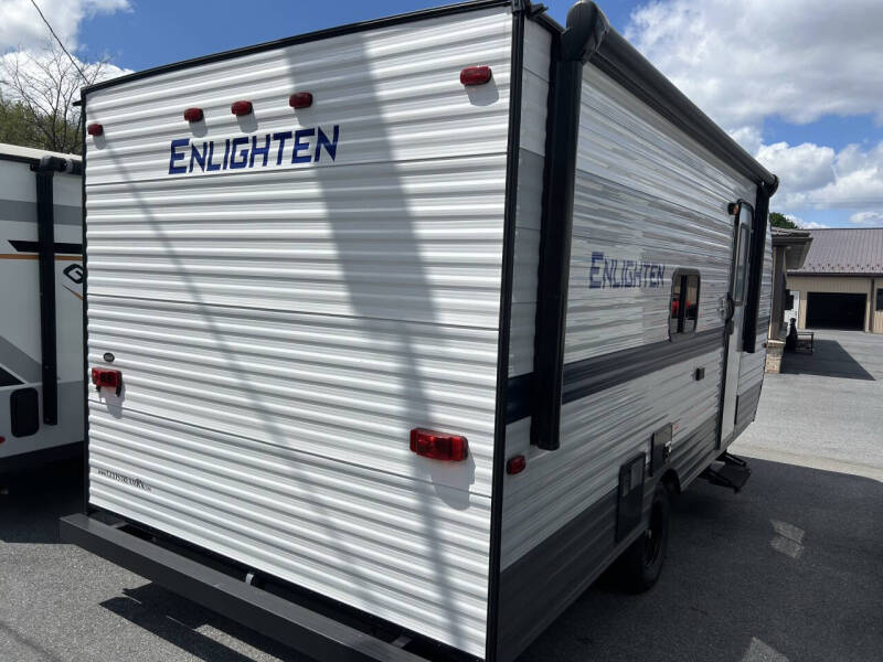 2021 Gulfstream ENLIGHTEN