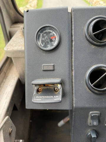 2017 Freightliner MT55 Chassis