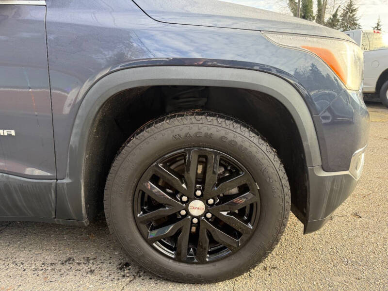 2019 GMC Acadia SLT-1