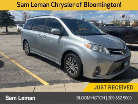 2019 Toyota Sienna for sale at Sam Leman CDJR Bloomington in Bloomington IL