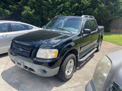 2001 Ford Explorer Sport Trac for sale at Getsinger's Used Cars in Anderson SC