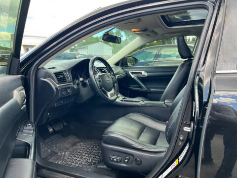 2014 Lexus CT 200h