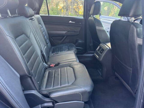 2022 Volkswagen Atlas Cross Sport V6 SEL Premium R-Line 4Motion
