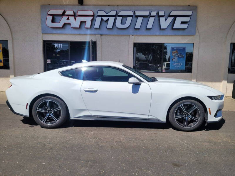 2024 Ford Mustang EcoBoost