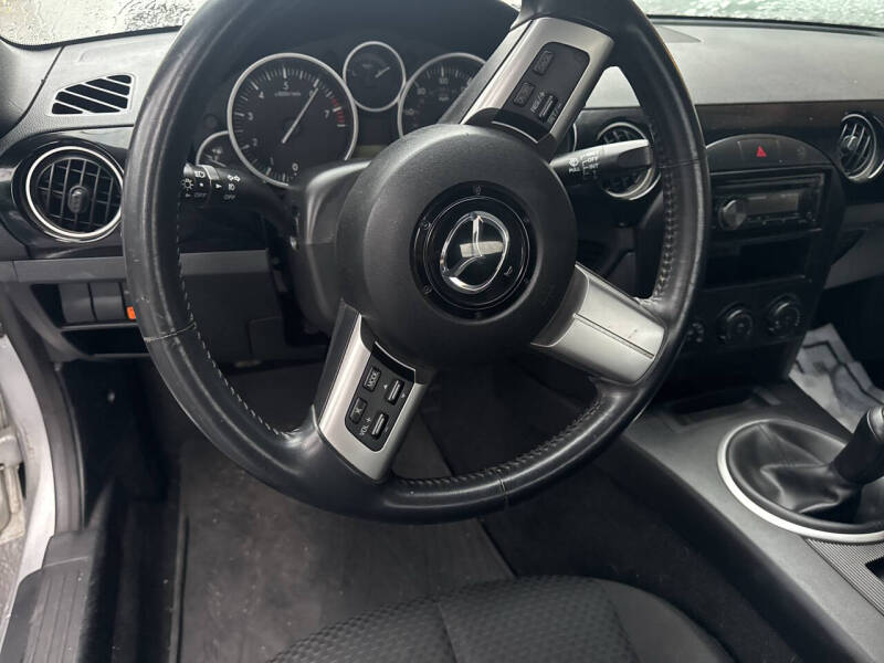 2006 Mazda MX-5 Miata