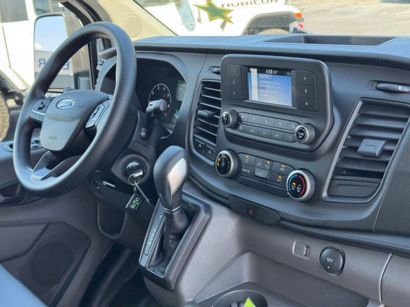 2025 Ford Transit