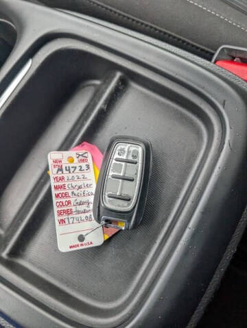 2022 Chrysler Pacifica Touring