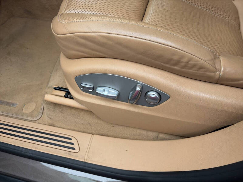 2014 Porsche Cayenne Platinum
