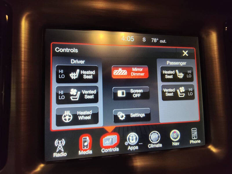 2015 Dodge Challenger R/T Plus Shaker