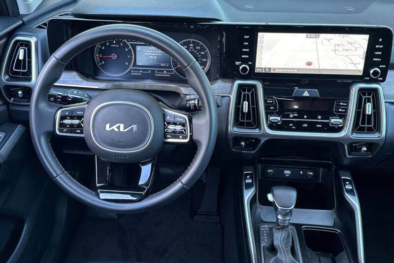 2023 Kia Sorento X-Line EX