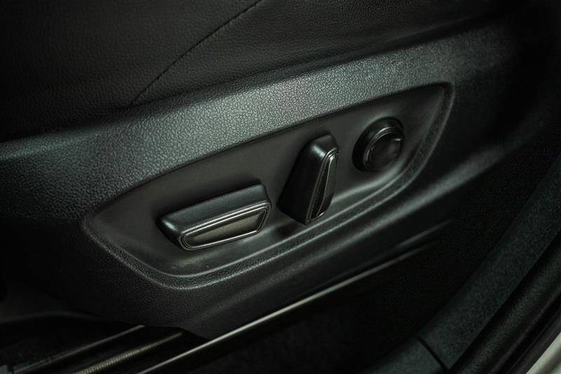 2024 Toyota bZ4X Limited